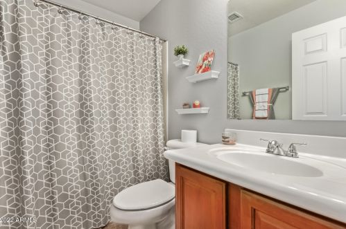 9417 Pioneer St, Tolleson AZ  85353-1504 exterior