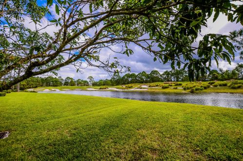 7428 Laurels Pl, Fort Pierce, FL 34986-3268