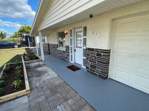 4814 Blossom Dr, Tarpon Springs, FL 34690-3903