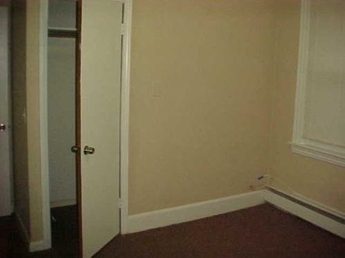 124 Ledge St, Providence RI 02904-1532 exterior