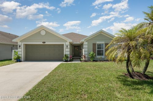 2072 Raleigh Dr, Titusville FL  32780-9131 exterior