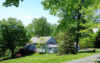 1862 Old Trail Rd, Bolivar, OH 44612-8633