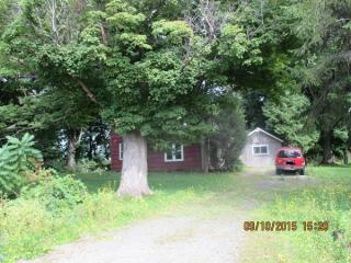 6918 Bear Swamp Rd, Williamson, NY 14589-9786