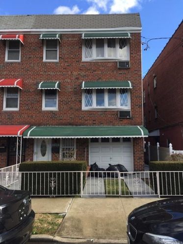 2938 Wilson Ave, Bronx, NY 10469-5207