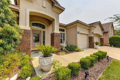 7552 Callaway Dr, Rancho Murieta, CA 95683-9187