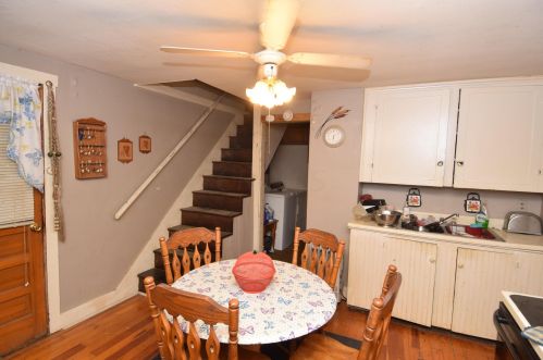 130 Pleasant St, New Lexington OH  43764-1210 exterior
