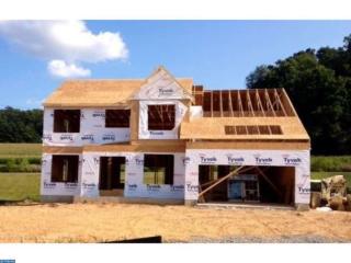 404 8th Ave, Parkesburg, PA 19365-1360