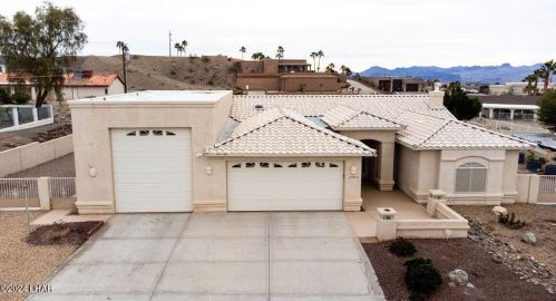 3510 Vega Dr, Lake Havasu City AZ  86404-1701 exterior