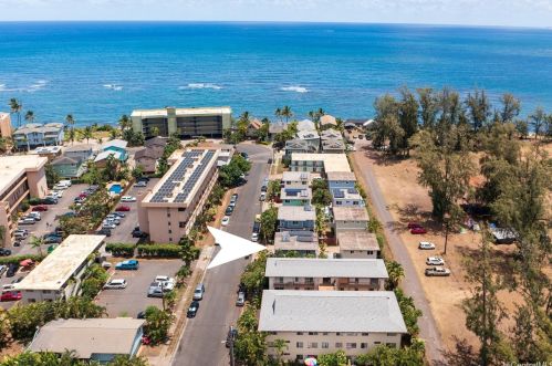 68085 Au St, Waialua, HI 96791-9472