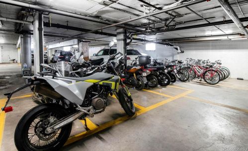 909 Logan St, Denver CO  80203-3008 exterior