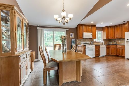 162 10th Ave, Holtsville NY  11742-2357 exterior
