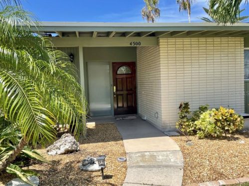 4500 Huron Rd, Saint Petersburg, FL 33708-3128