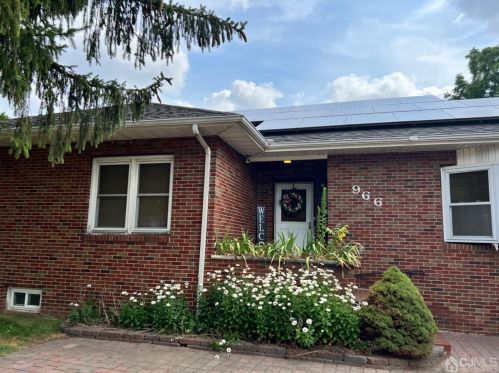 966 Old Bridge Tpke, East Brunswick NJ  08816-3848 exterior