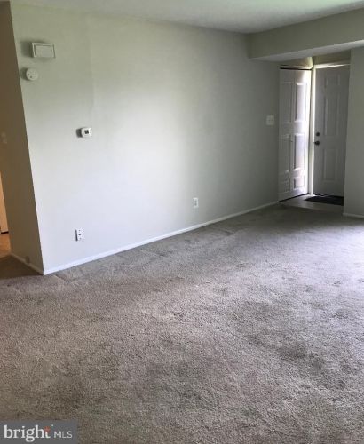 3094 Harbour Dr, Palmyra NJ 08065-2217 exterior