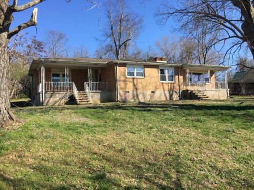 3120 Highway 49, Charlotte, TN 37036-5920