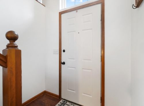 421 Ripple Creek Dr, Covington KY  41018-2684 exterior