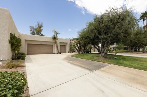 10318 Sunningdale Dr, Rancho Mirage CA  92270-1444 exterior