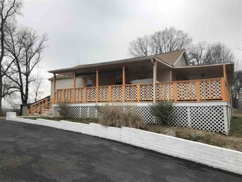 4220 Garnet Dr, Knoxville, TN 37919-3125