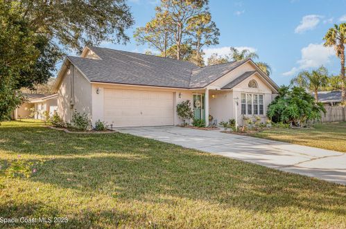 5045 Everett St, Cocoa, FL 32927-3221