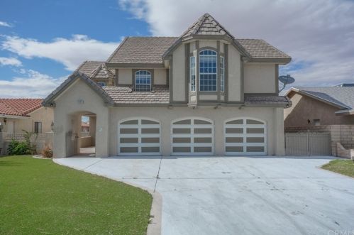 26924 Lakeview Dr, Helendale, CA 92342-7808
