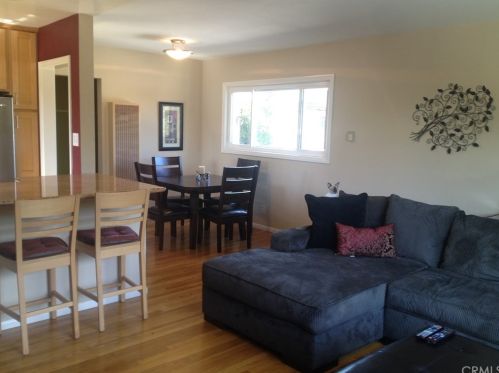 506 Roycroft Ave, Long Beach, CA 90814-1819
