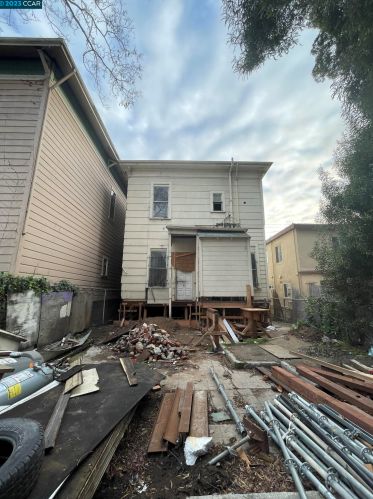 1514 9th St, Oakland CA  94607-1910 exterior