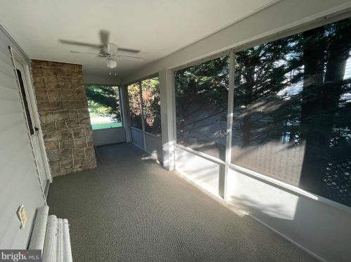 504 Church St, Charles Town WV  25414-1314 exterior