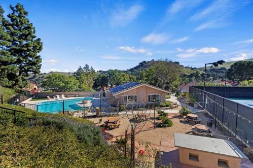 15621 Obsidian Ct, Chino Hills, CA 91709-2131