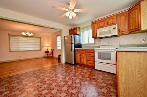 3 Utz Dr, Florence KY  41042-1538 exterior