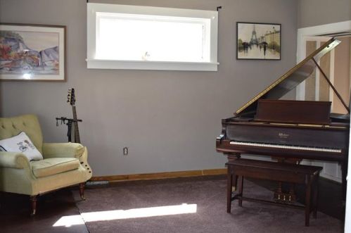 333 College St, Canonsburg, PA 15317-1155