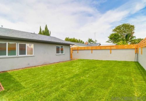 8853 Heraldry St, San Diego CA  92123-2221 exterior