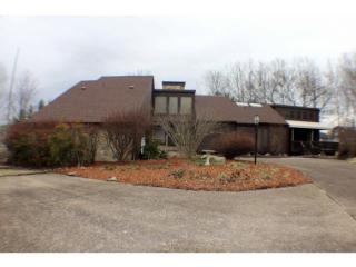 708 Fleetwood Dr, Kingsport, TN 37660-5046