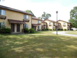 2837 Breezewood Ave, Fayetteville NC  28303-5407 exterior