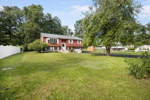 72 Spook Hill Rd, New Hamburg NY  12590-4305 exterior