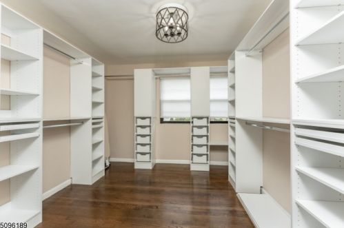 712 Golf Ter, Roselle NJ  07203-2431 exterior