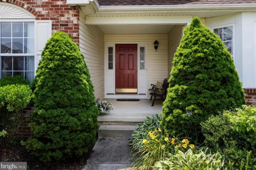 531 Riggs Ave, Berlin Boro NJ  08009-2712 exterior