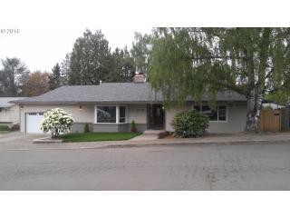 1775 Wendy Ct, Damascus, OR 97080