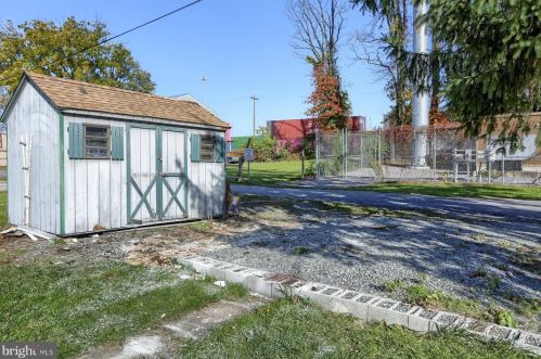 3623 6 St, Harrisburg PA 17110-1517 exterior