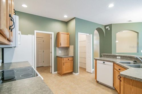 18902 Grand Club Dr, Port Richey FL  34667-5539 exterior