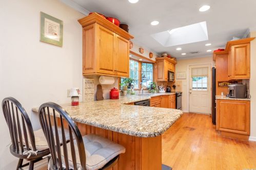 215 Vernon Valley Rd, Elwood NY  11731-1154 exterior