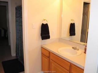 205 Fraternity Row, College Station TX  77845-6590 exterior
