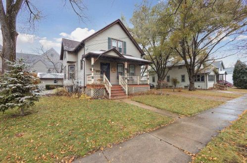 732 Clay St, Green Bay, WI 54301-3416