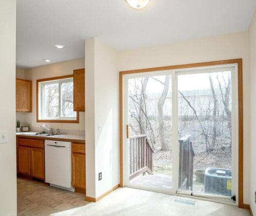 16361 Timber Crest Dr, Prior Lake, MN 55372-3124