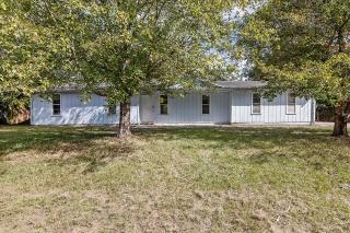 10753 Lariat Ln, Jacksonville, FL 32257-3656
