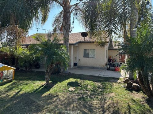 37 Garden Dr, Bakersfield, CA 93307-5237
