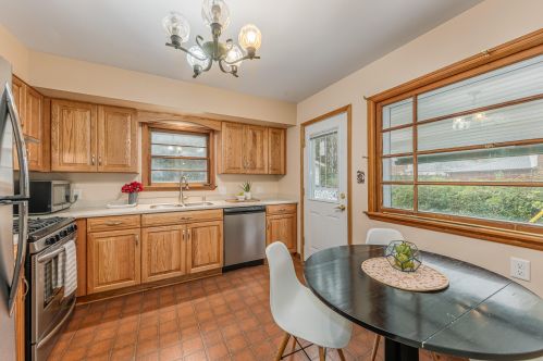 2741 63, Milwaukee WI 53210-2148 exterior