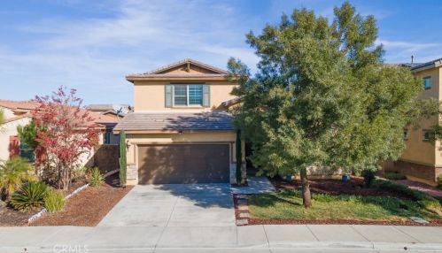 29342 Fall Classic, Lake Elsinore CA  92530 exterior