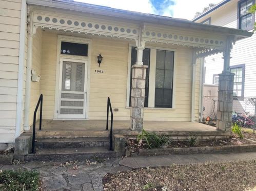 1003 9th St, Austin TX  78702-2608 exterior