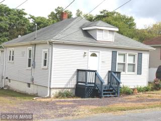 504 Claiborne Ave, Fredericksburg VA  22405-2506 exterior