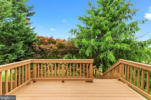 14260 Rehobeth Church Rd, Lovettsville VA  20180-3218 exterior